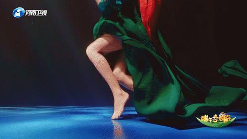 “唐宫小姐姐”后是“水下飞天”，连续火出圈的河南，真的变了？