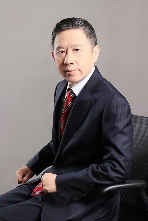 探索场内保险交易市场的“中国路径”——专访上海保险交易所董事长曾于瑾