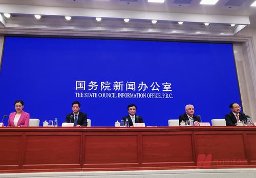 海南省省长冯飞答每经问：海南自由贸易港法有利于打造法治化、国际化、便利化的一流营商环境