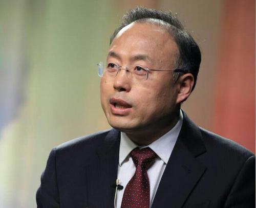 每经记者专访中国民航大学教授曹允春：临空经济不是孤岛经济，是拉动增长新动力源