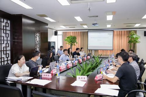 中国人民大学发布算法科普报告：重视技术演进对“算法向善”的价值