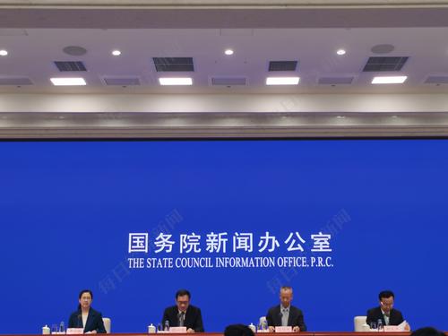 央行副行长范一飞答每经问：我国支付手续费整体低于国际平均水平