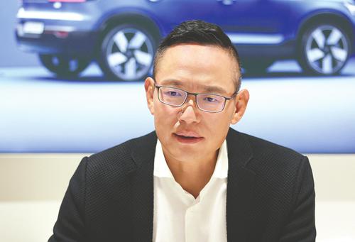 沃尔沃纯电C40完成国内首秀 袁小林：“ALL IN”电气化转型 IPO意义远超资金本身