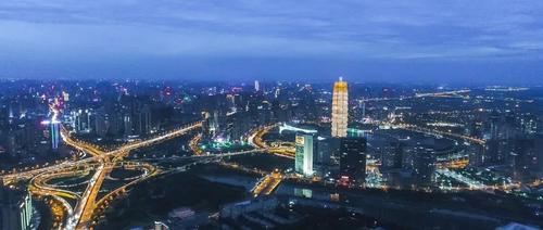 老家河南，不想出局