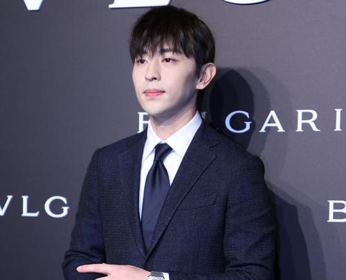 涉嫌偷逃税款 邓伦被处罚和追缴1.06亿元