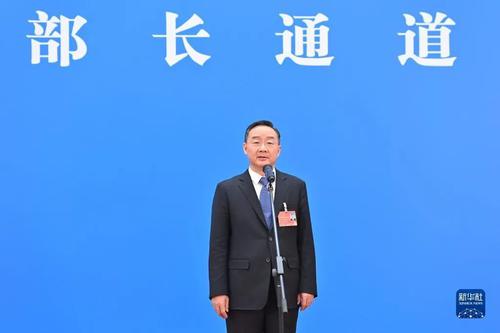 “有能力保证14亿中国人民每天到点开饭，不饿肚子，越吃越好”