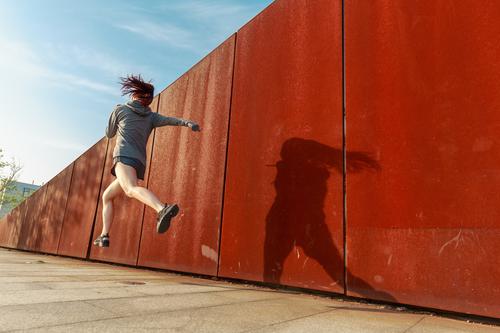 揭秘本周聪明钱｜太惊险：割肉抄底就在一念之间！这些暴涨妖股又悬了？