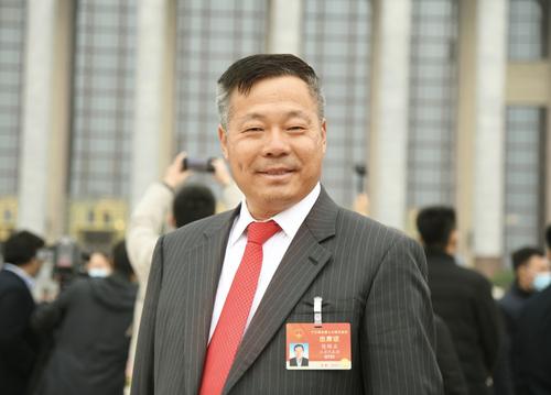 全国人大代表、中南集团董事局主席陈锦石：鼓励地产和建筑企业走EPC、装配化道路