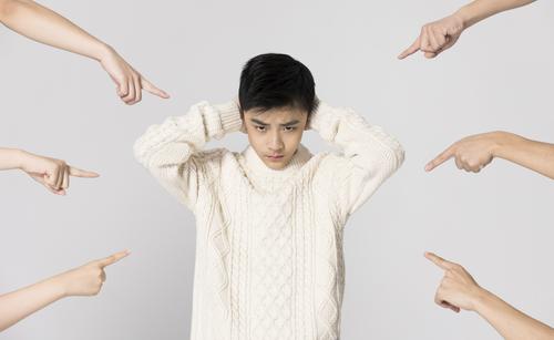 如何应对网络暴力？人大代表：完善网络治理法律法规，落实网络平台主体责任