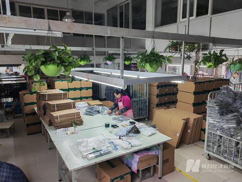 订单回流是短暂繁荣？从业者眼中的针织外贸业：前路多荆棘，求存需定力