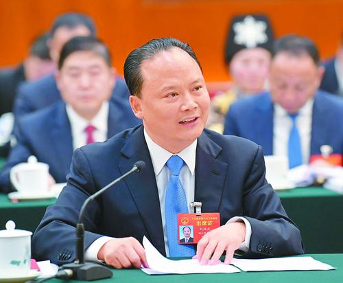 全国人大代表、通威集团董事局主席刘汉元：建议降低水产行业税费负担 促进行业规模化、集约化发展