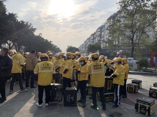 减轻餐饮商家压力 美团发布六项举措：困难中小商户佣金5%封顶