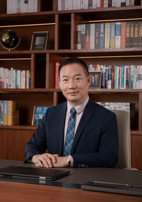 全国人大代表、联泓新科董事长郑月明：建议推动可再生能源产业规划落地落实