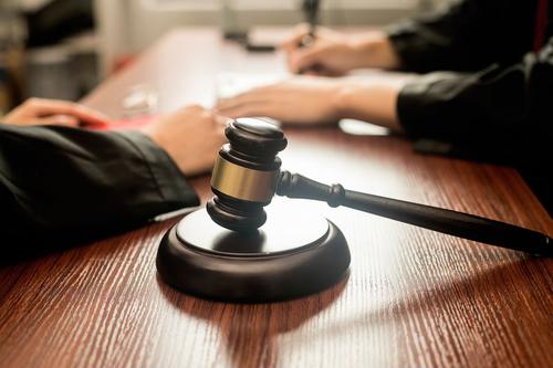 国旅联合又起诉 要求返还2000万意向金 漫漫讨债路几时休？