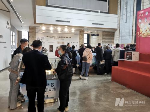 成都恒大一项目时隔两年再遭疯抢，官方提示“审慎评估、审慎付款、审慎选购”