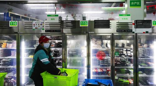 上海疫情期间预制菜订单暴增 公司老总也在帮忙打包 多家上市公司已布局